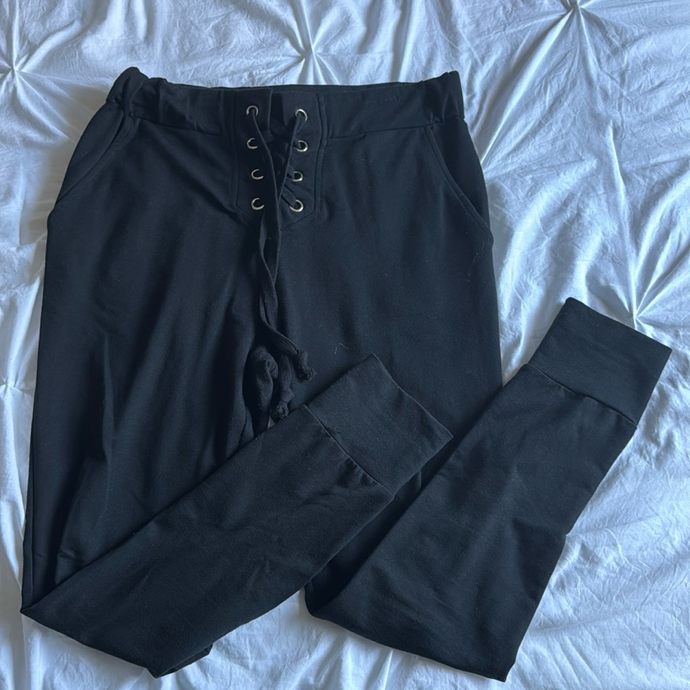 Ladies joggers